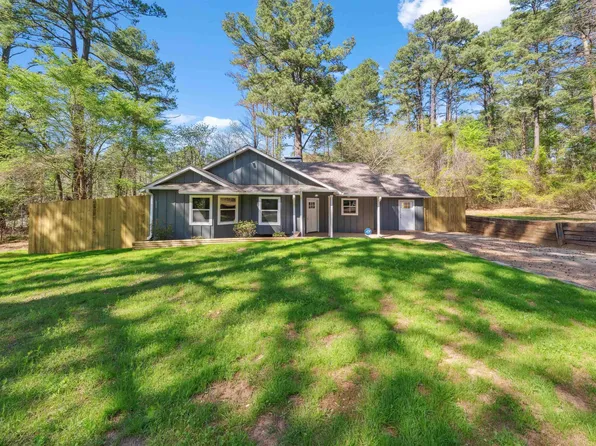 16544 Moonlight Dr, Flint, TX 75762