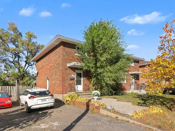 1779 Kerr Ave, Ottawa, ON K2A 1H9