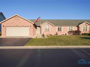 2129 Greystone Ct, Findlay, OH 45840