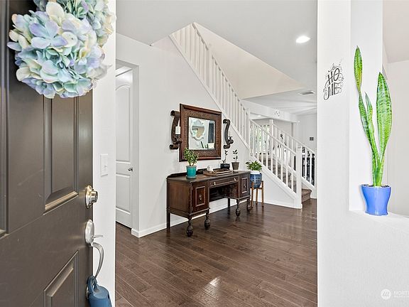3rd image of 4270 Overlook Court