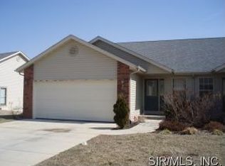 10919 Kentfield Dr, Lebanon, IL 62254