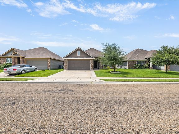 2nd image of 5131 Stewart Dr