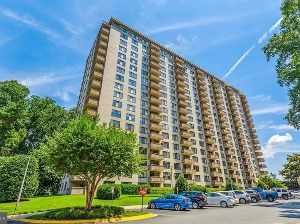 5225 Pooks Hill Rd APT 1702S, Bethesda, MD 20814