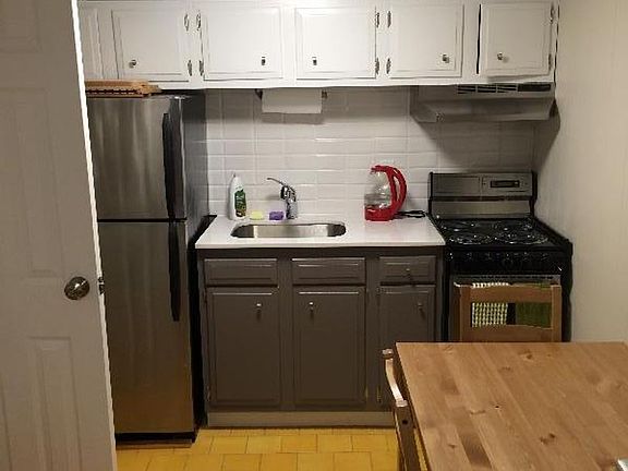 3rd image of 42 Lomasney Way APT 1