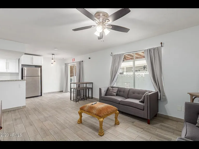 2133 W Turney Ave #A86 — Photo 2