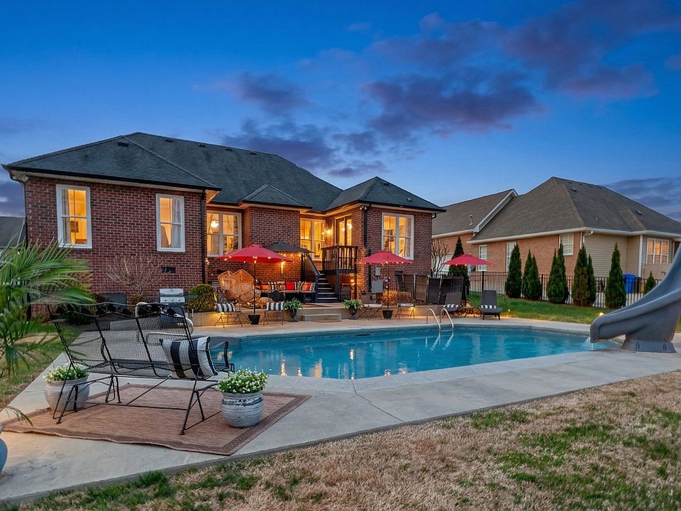 1st image of 119 Thoroughbred Way