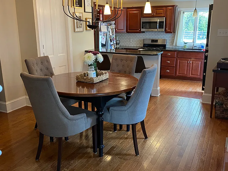 130 E Marshall Ave — Photo 11