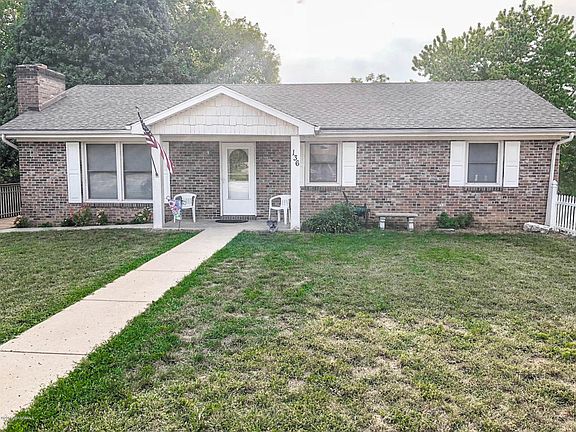 2nd image of 136 Valley View Dr