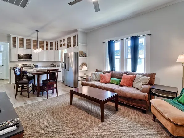 720 Lexington Ave, Cayce, SC 29033