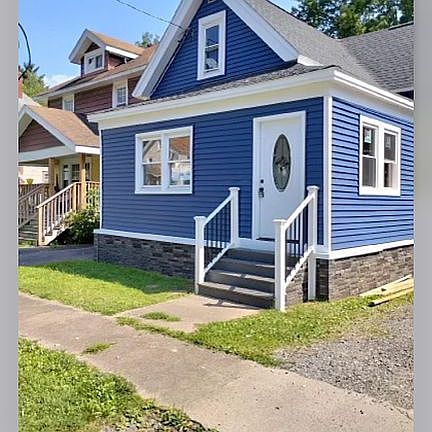 2nd image of 449 W Ostrander Ave
