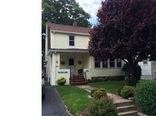 99 Grove St, Stratford, CT 06615