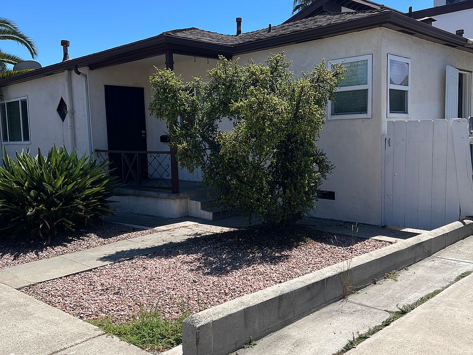 Front of House 3105 Nimitz Blvd.