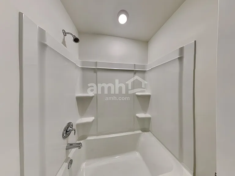 589 Summit View Ln — Photo 21