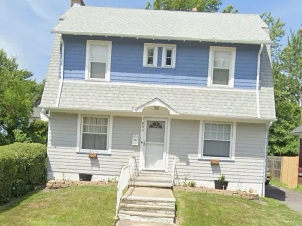 894 Greyton Rd, Cleveland Heights, OH 44112