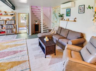 6090 N Beaver Creek Rd, Seal Rock, OR 97376