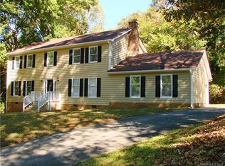 1115 Winterwind Ct, Charlotte, NC 28213