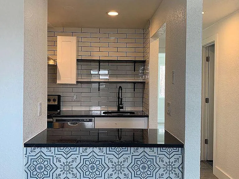 Building Photo - 1287 Wolff St #3