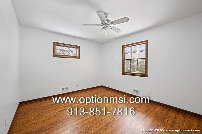 9401 Outlook Dr — Photo 11