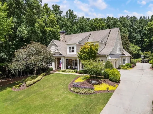1213 Basnett Dr, Milton, GA 30004