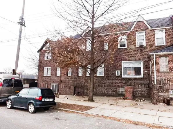 (undisclosed Address), Maspeth, NY 11378