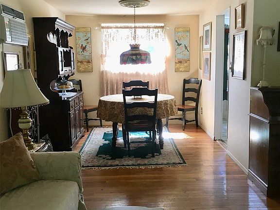 4th image of 28 Nostrand Ave