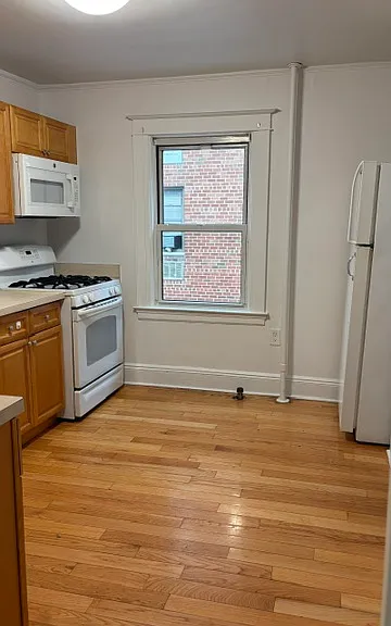 17550 88th Ave — Photo 4