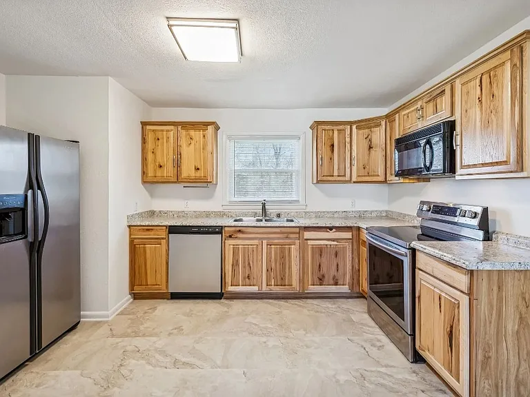 605 Mac St — Photo 10