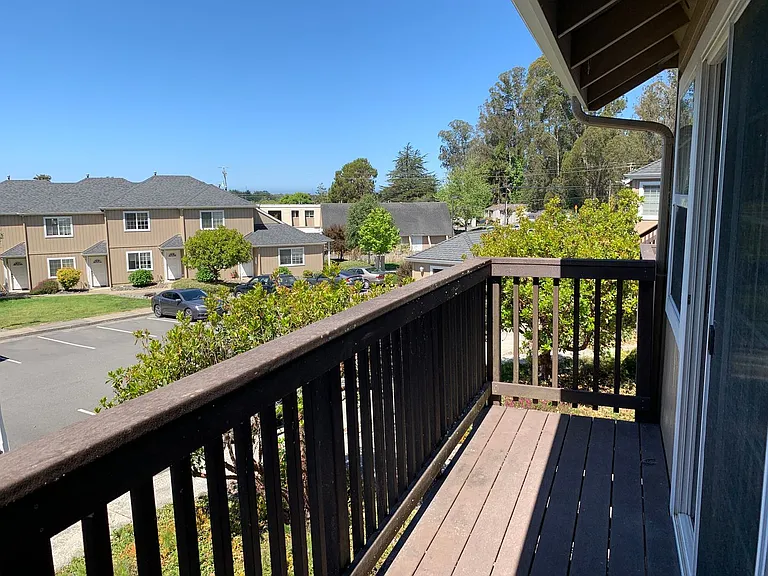 740 Bayside Rd — Photo 25