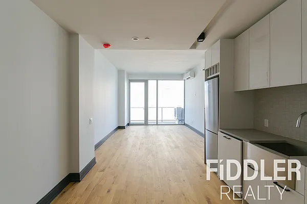 Rented by The KCI Group | media 59