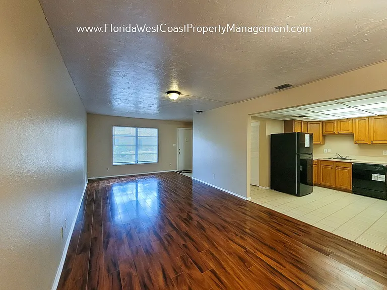 221 Amherst Ave #106 — Photo 4
