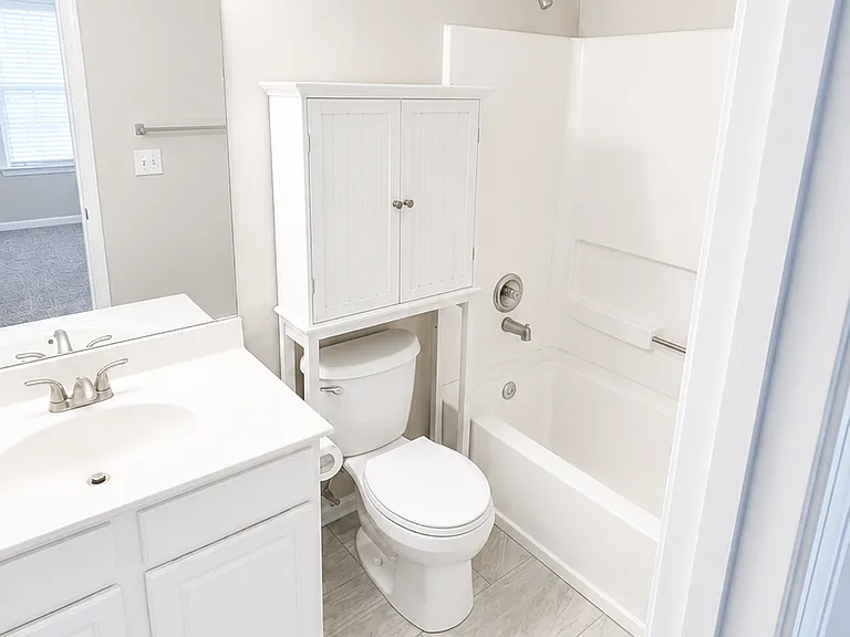 325 Devonshire Dr — Photo 12