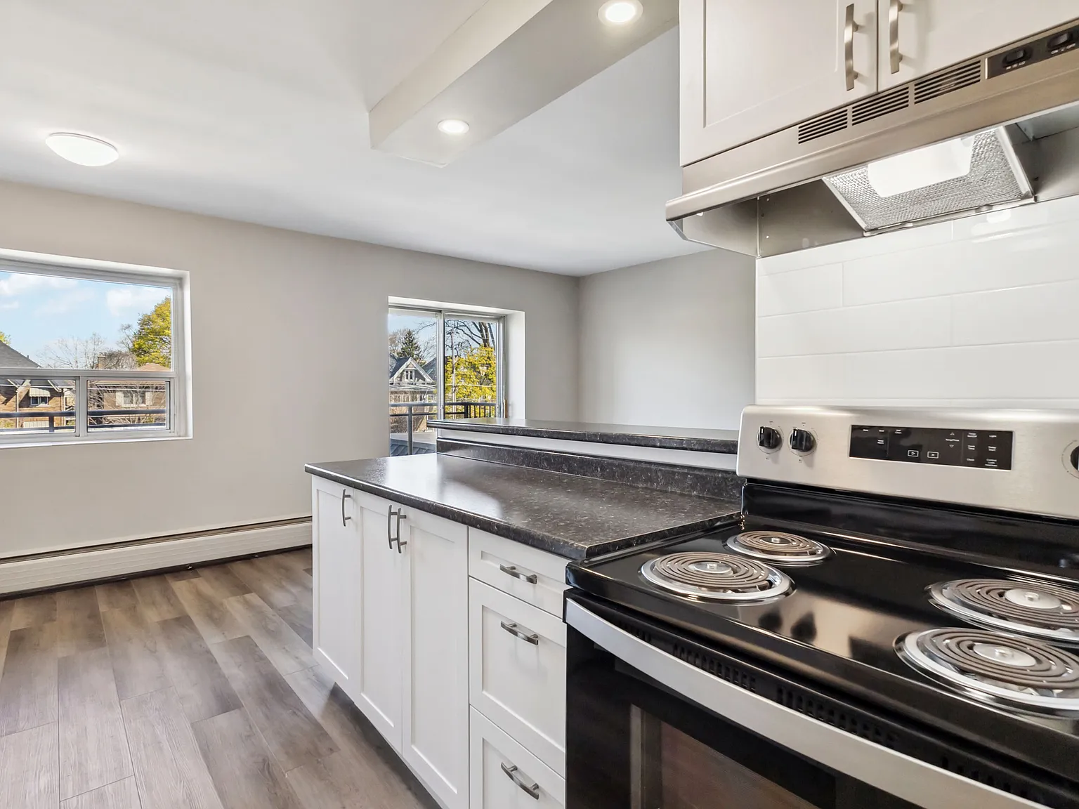 Granite House — Photo 1