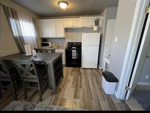 4th image of 2-311 E Bryce Ave #2