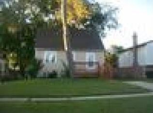 622 Bowers St, Clawson, MI 48017