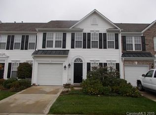 313 Shingleoak Dr, Lake Wylie, SC 29710