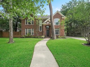 422 W North Hill Dr, Spring, TX 77388