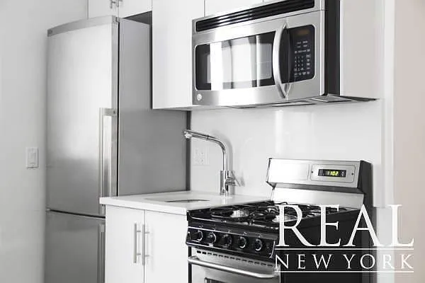 Rented by REAL New York | media 34