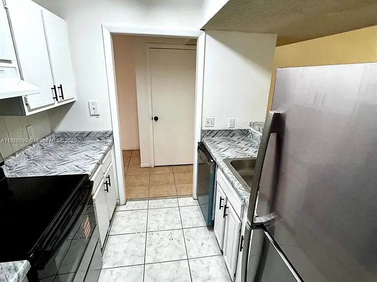 4341 W McNab Rd #27 — Photo 37