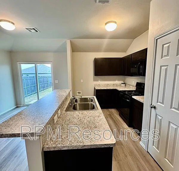 11728 Jude Way — Photo 8
