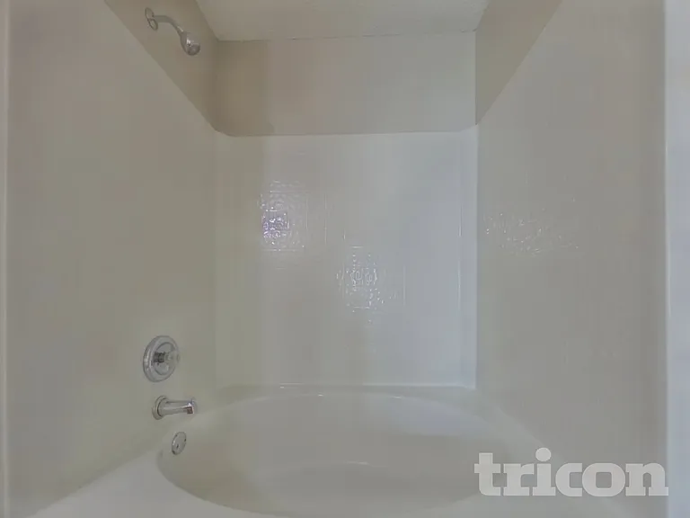 404 Castle Ridge Dr — Photo 10