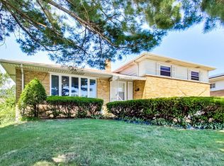 221 Division St, Melrose Park, IL