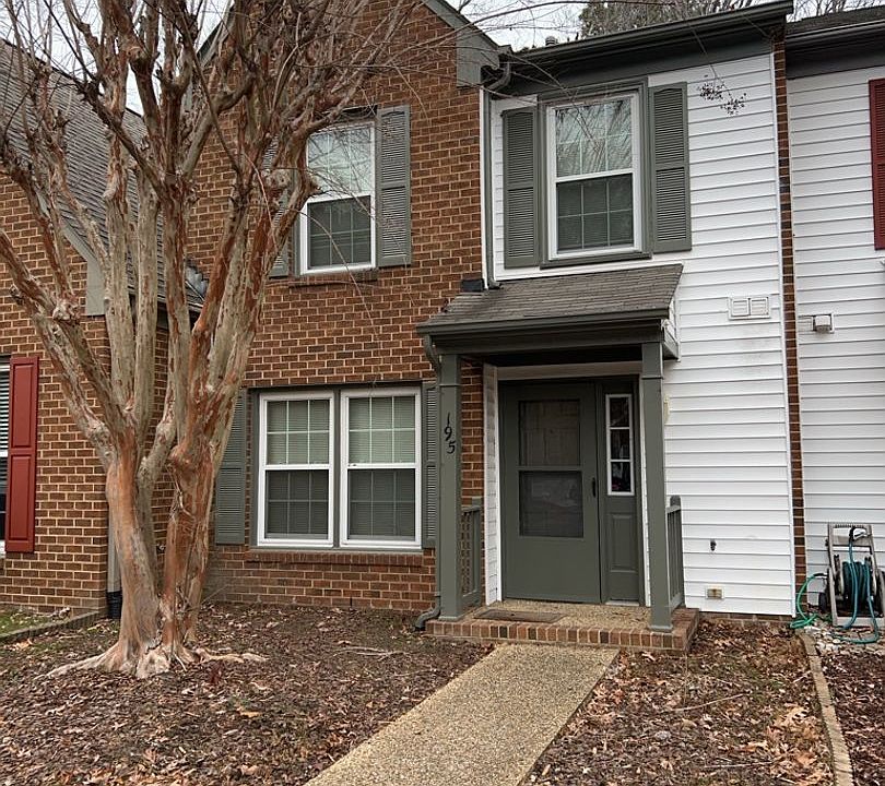 1st image of 195 Wellesley Dr