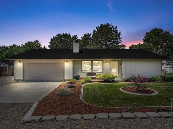 912 Road 44, Pasco, WA 99301