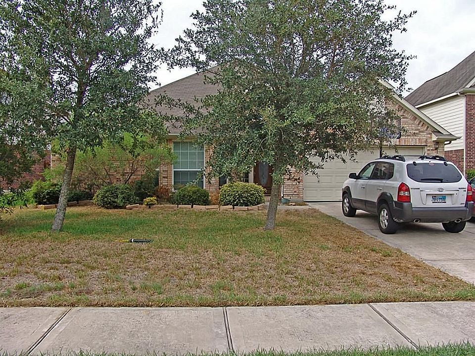 1st image of 32023 Willow Creek Park