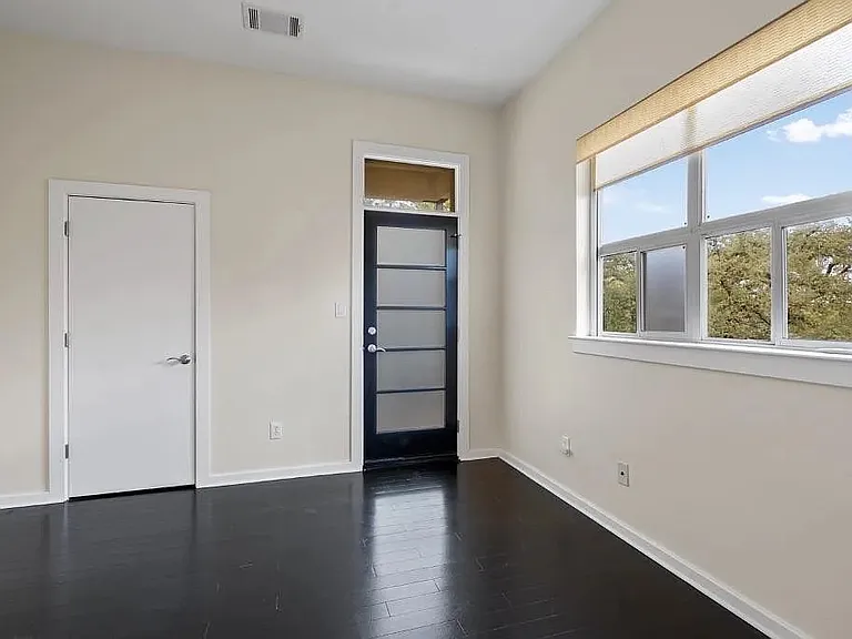 1310 S 1st St #310 — Photo 15