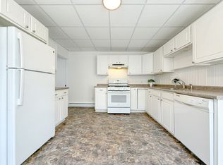 19 Munjoy St APT 1, Portland, ME 04101