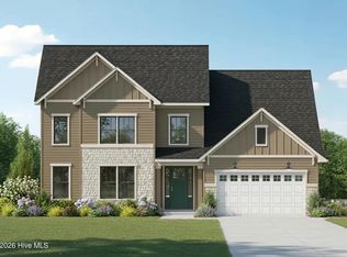 1748 Dixon Grove Lane, Grimesland, NC 27837