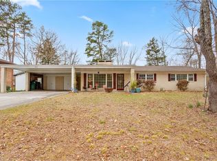 1511 Pinehurst Dr, High Point, NC 27262