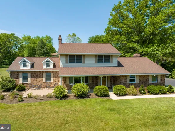 506 Butternut Dr, Parkesburg, PA 19365