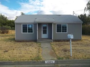 1003 Walnut St, Milton Freewater, OR 97862